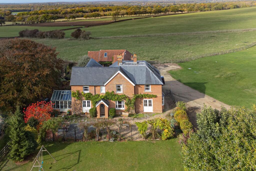 Main image of property: Flaxlands, Royal Wootton Bassett, Swindon, Wiltshire, SN4