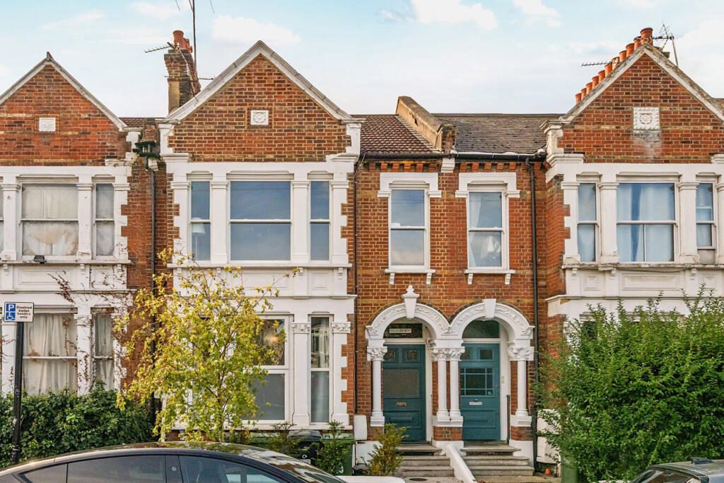 Apartment in London - View 5