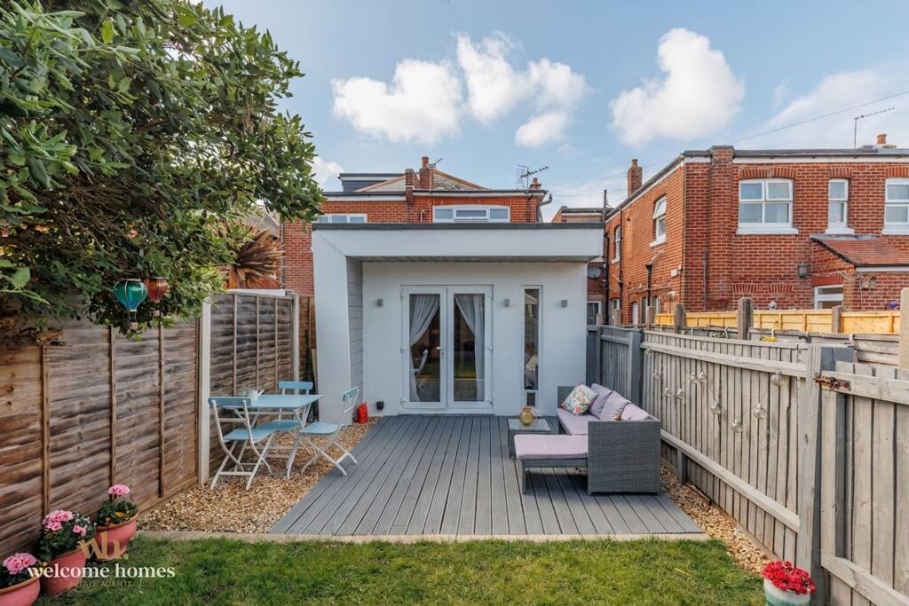Main image of property: Christchurch Road, Bournemouth, BH7