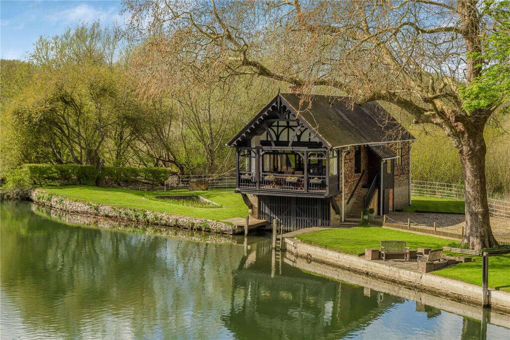 Main image of property: Shillingford, Wallingford, Oxfordshire