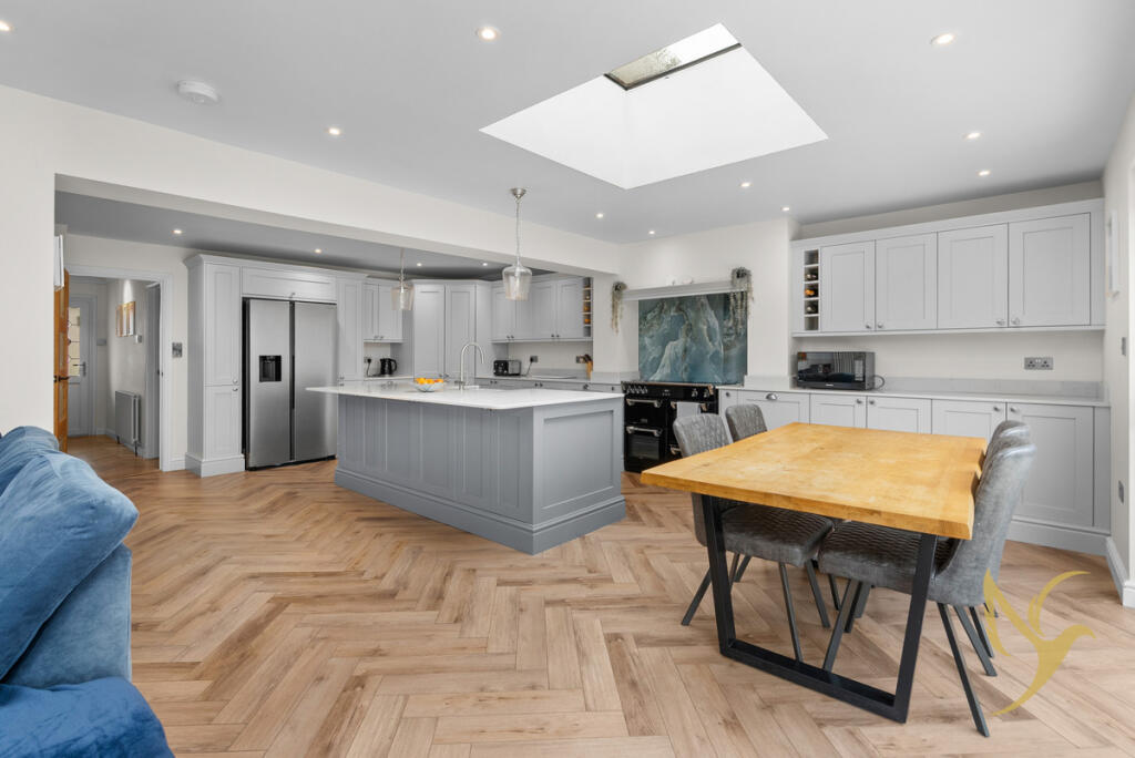 House in Tewkesbury, Mitton - View 2