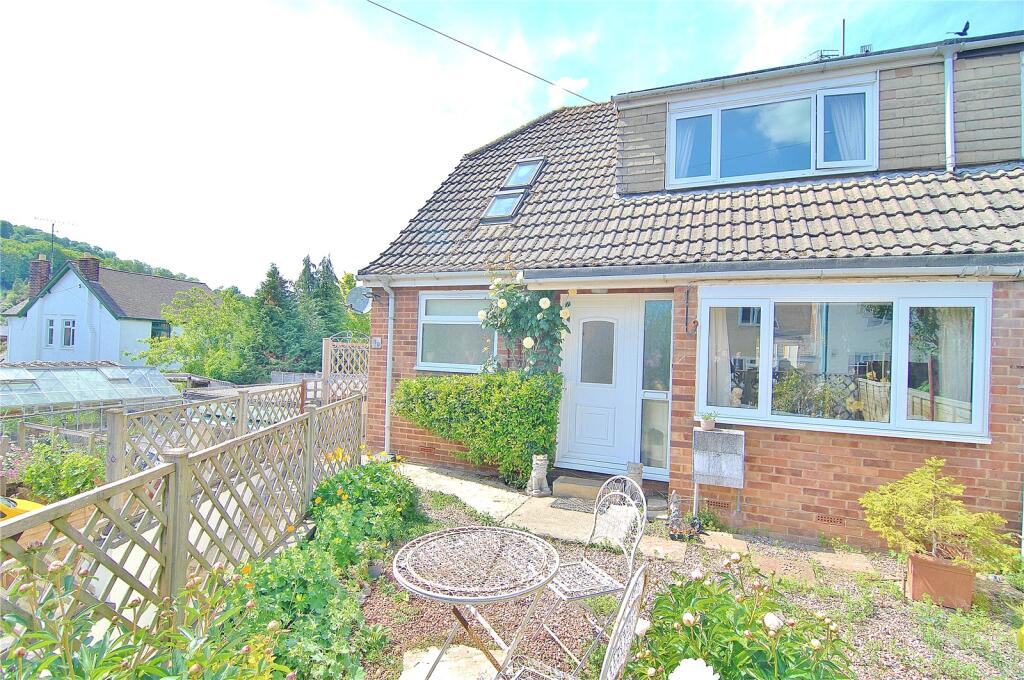 3-bed semi-detached on Bowbridge Lane, Stroud, Gloucestershire, GL5, £365,000