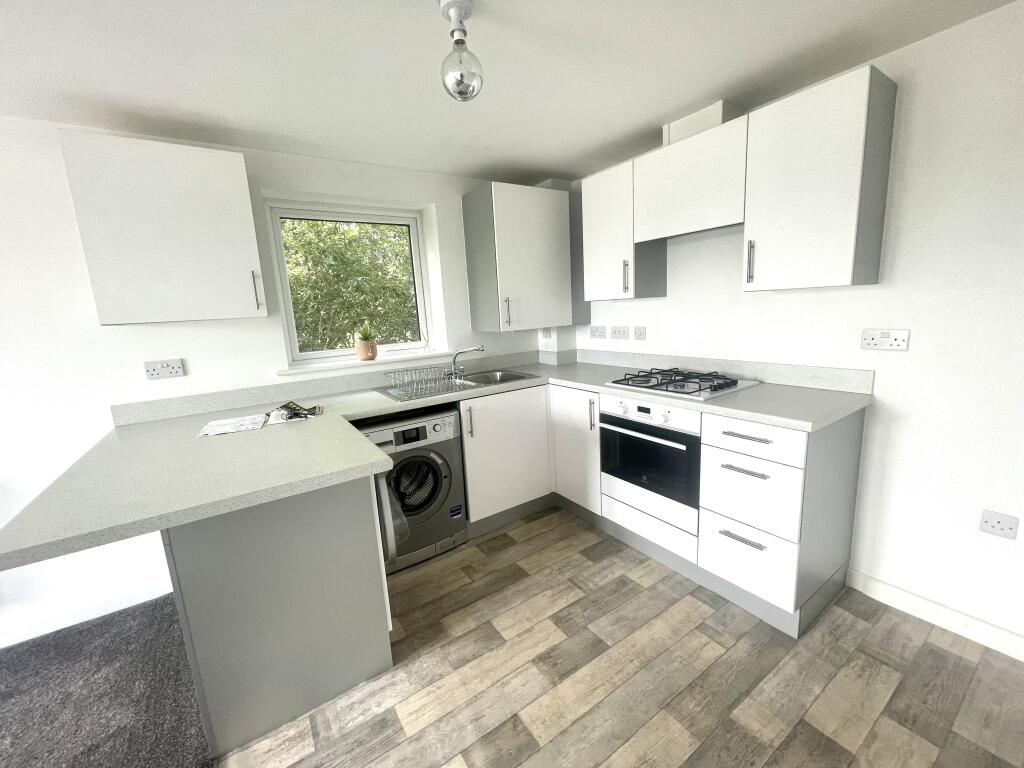 Main image of property: Cei Tir Y Castell, BARRY