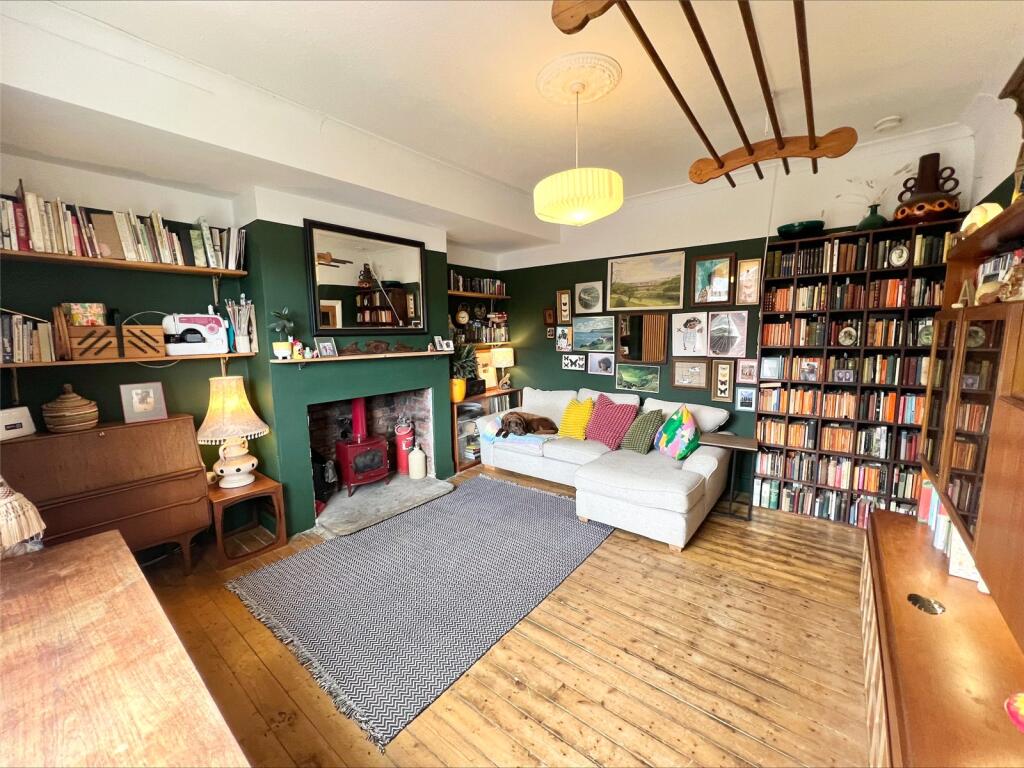 House in Kirklees, West Yorkshire - View 2