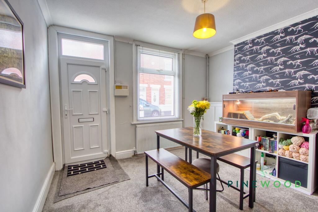 House in Nottingham - View 4