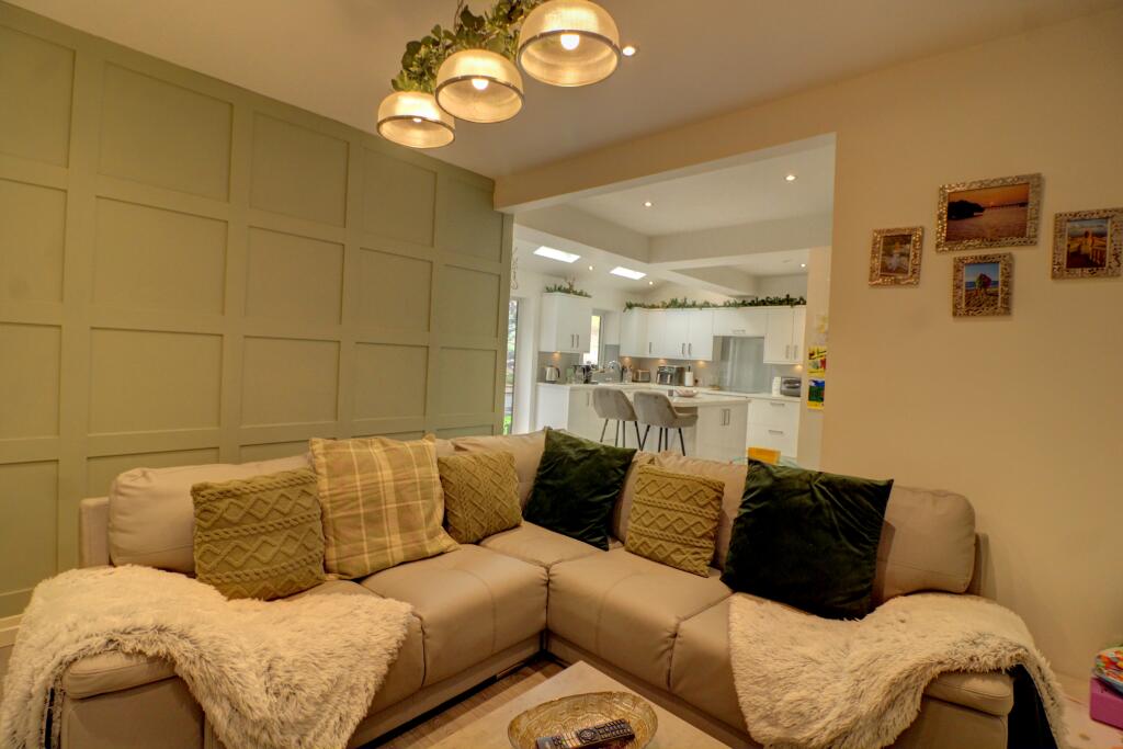 Trillo Avenue, Bolton, BL2 photo 5