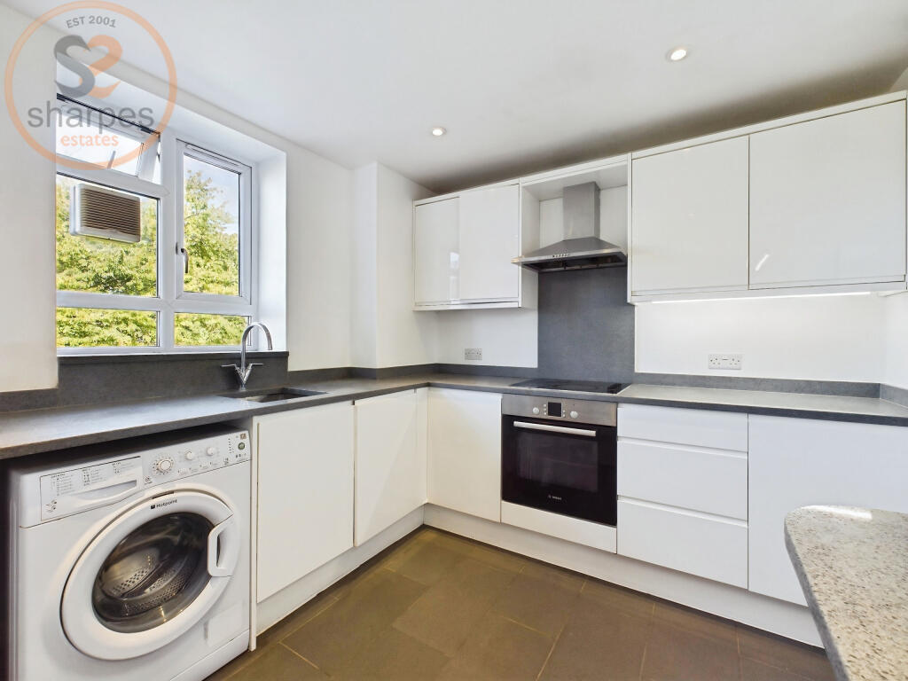 Main image of property: Flat 6, Brookes Court, Longley Road, London, Greater London