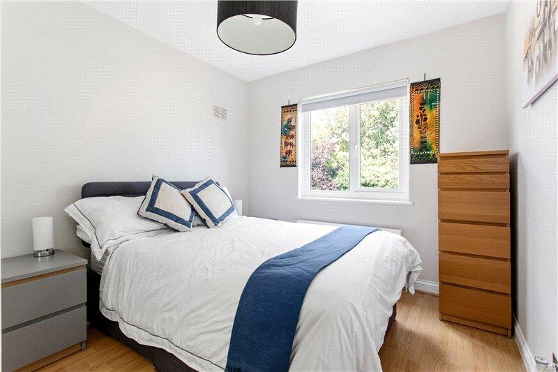 South Island Place, London, SW9 photo 3