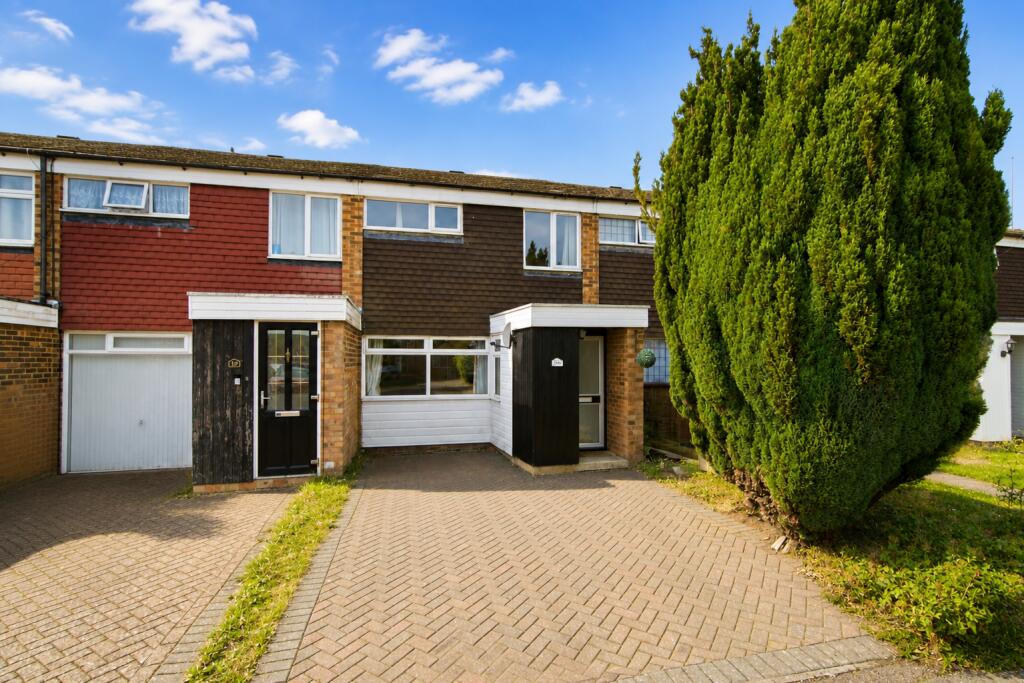 Main image of property: Birchside, Dunstable, Bedfordshire, LU6