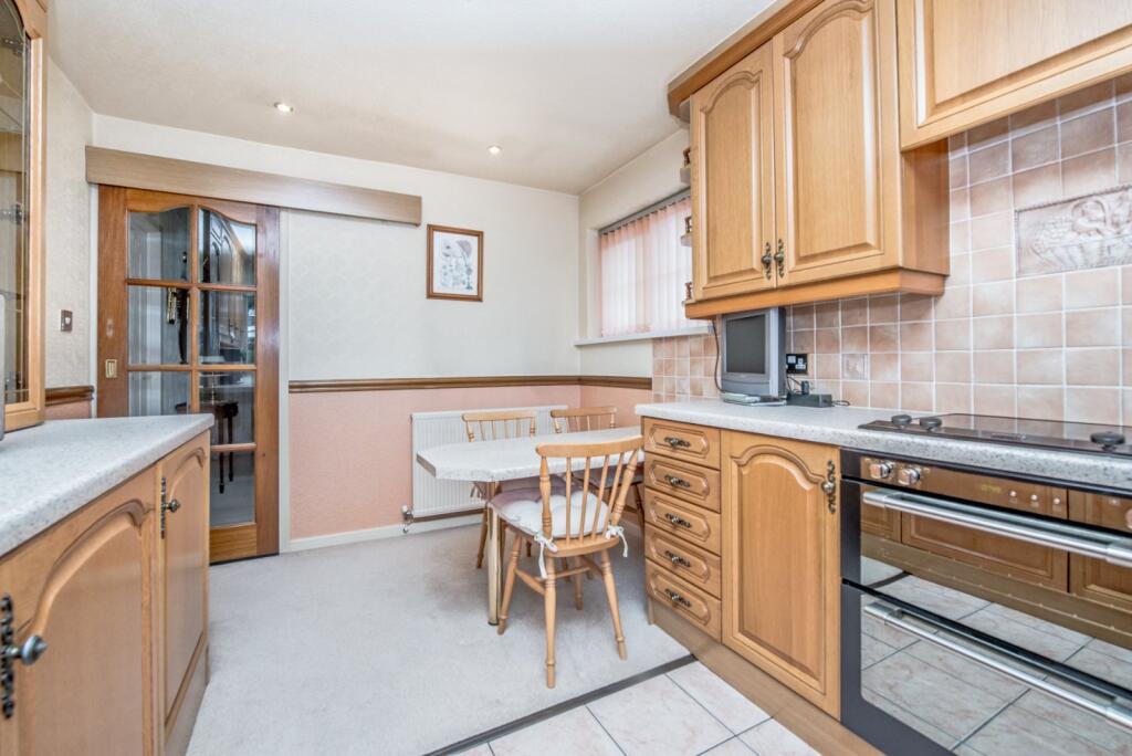 House in Kirklees, East Bierley - View 5