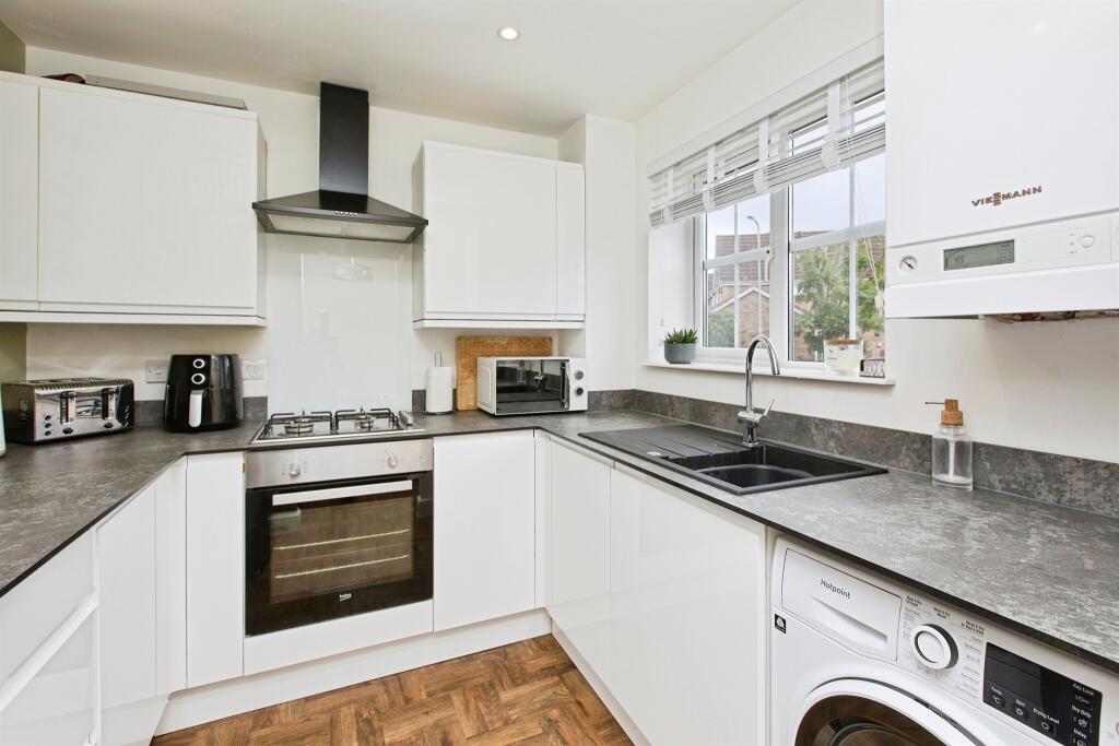 Sovereign Drive, Branston, BURTON-ON-TRENT - View 2