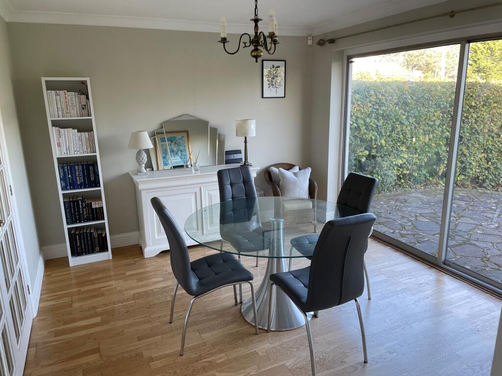 Woodhill Road, Sandon, Chelmsford photo 3