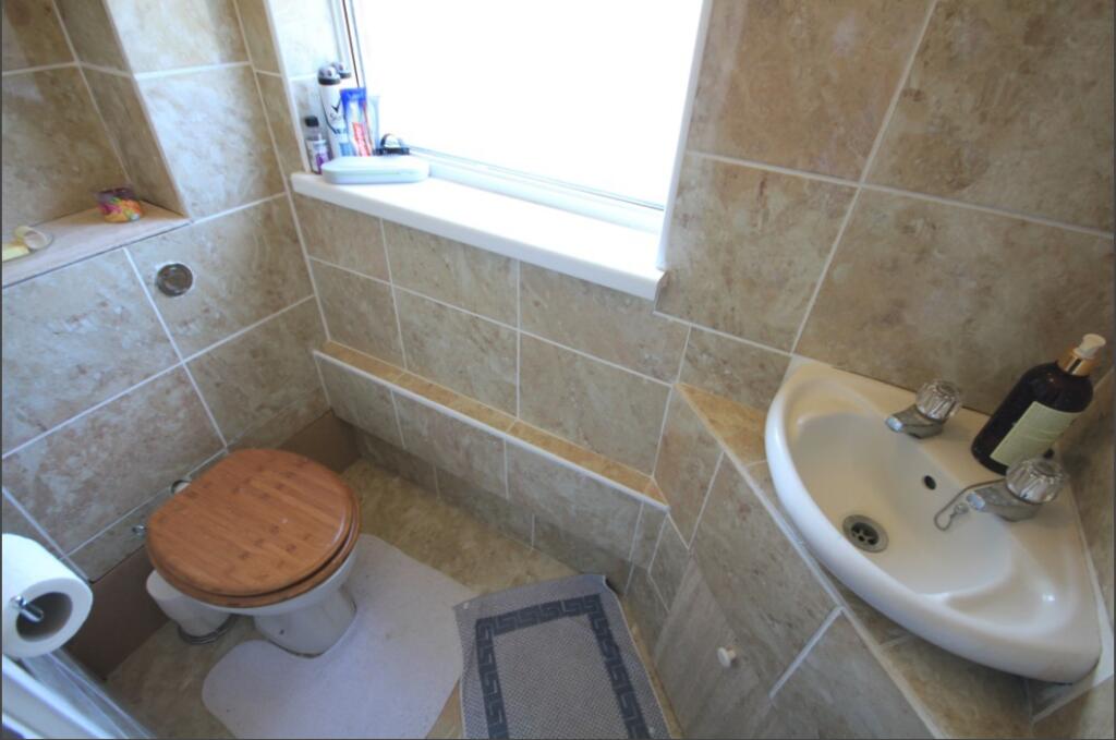 House in Reading - View 5