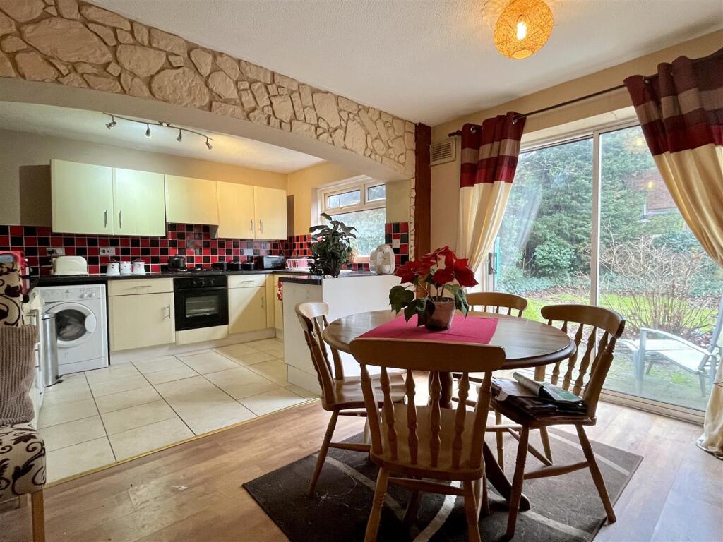 Additional image 10 of Parkfield Drive, Castle Bromwich, Birmingham