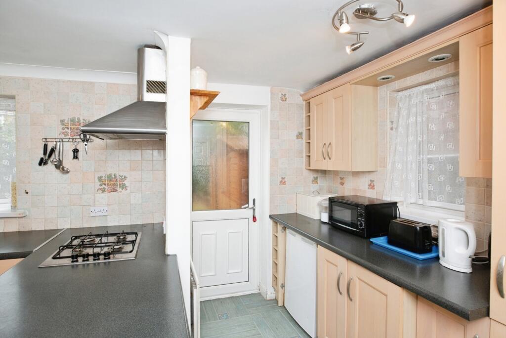 House in Doncaster - View 5