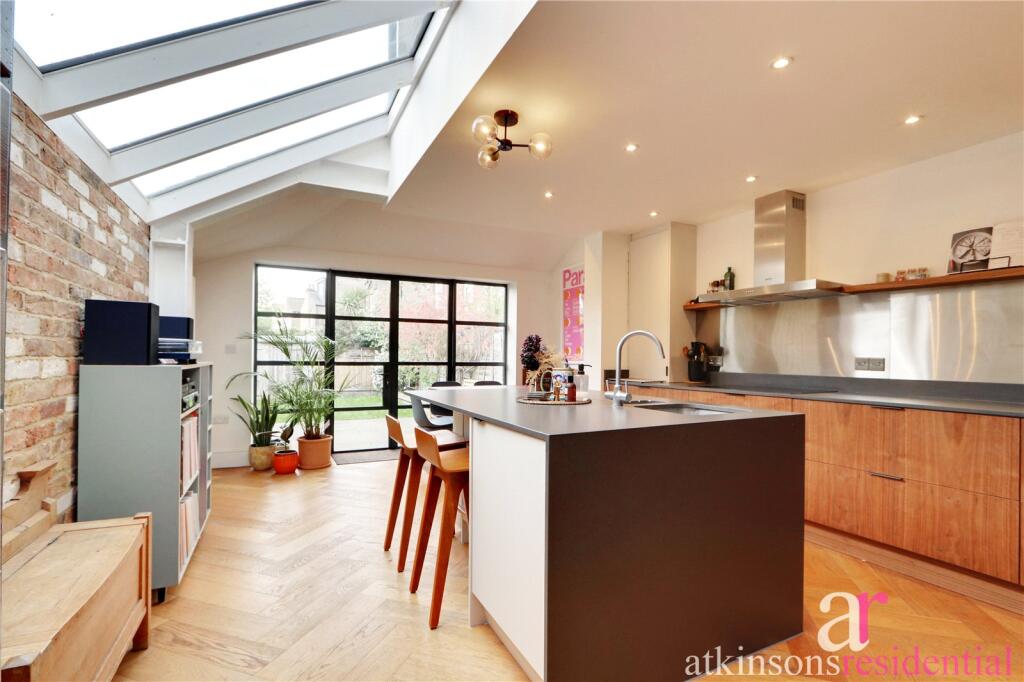 Main image of property: Gordon Road, Enfield, Middlesex, EN2