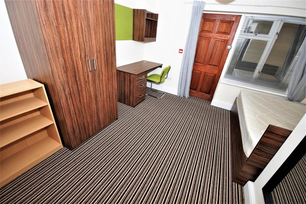 1 bedroom private hall for rent