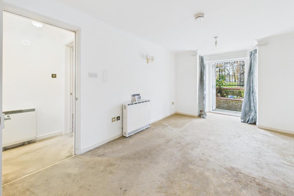 Flat 9, Epworth Court, King Street, Cambridge photo 4