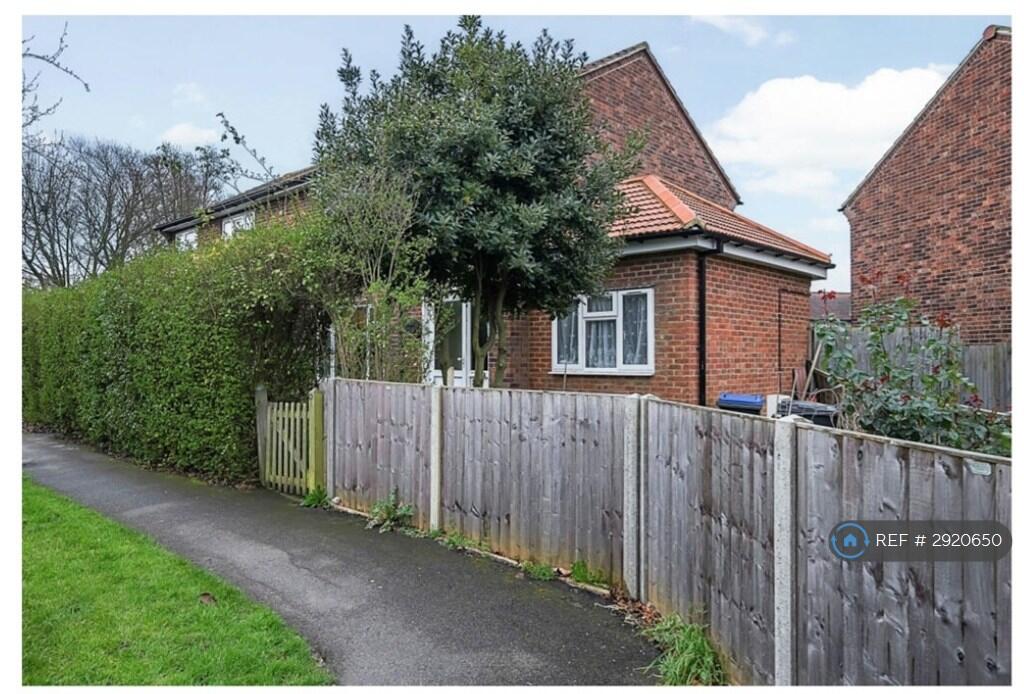 Main image of property: Middleton Road, Morden, SM4