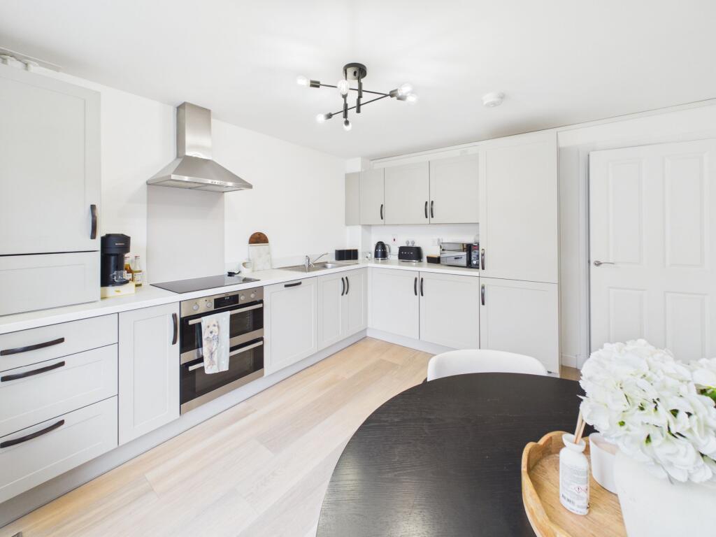 Barrie Road, Newarthill, Motherwell - More
