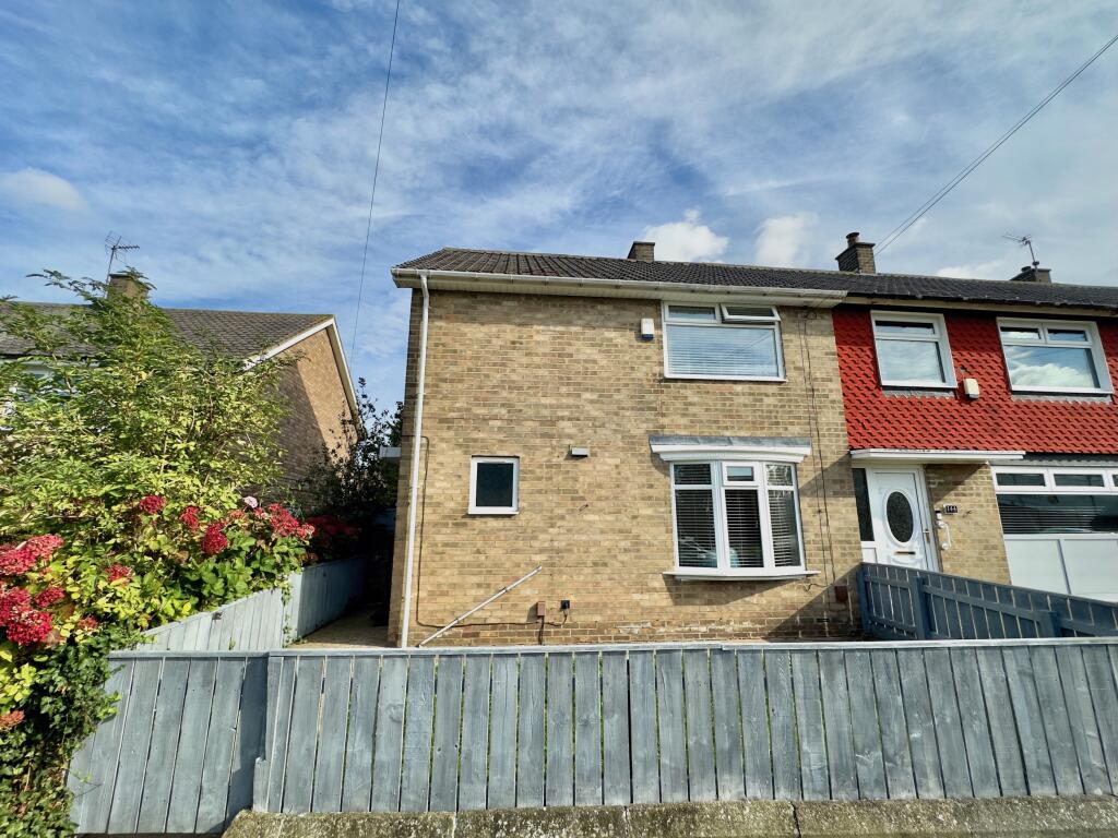 3-bed terraced on Saltersgill Avenue, Middlesbrough, £115,000