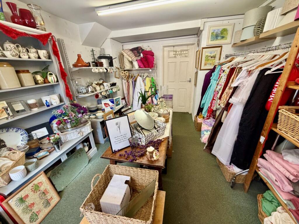 Electric House, Castle Street, Newcastle Emlyn, SA38 9AF photo 5