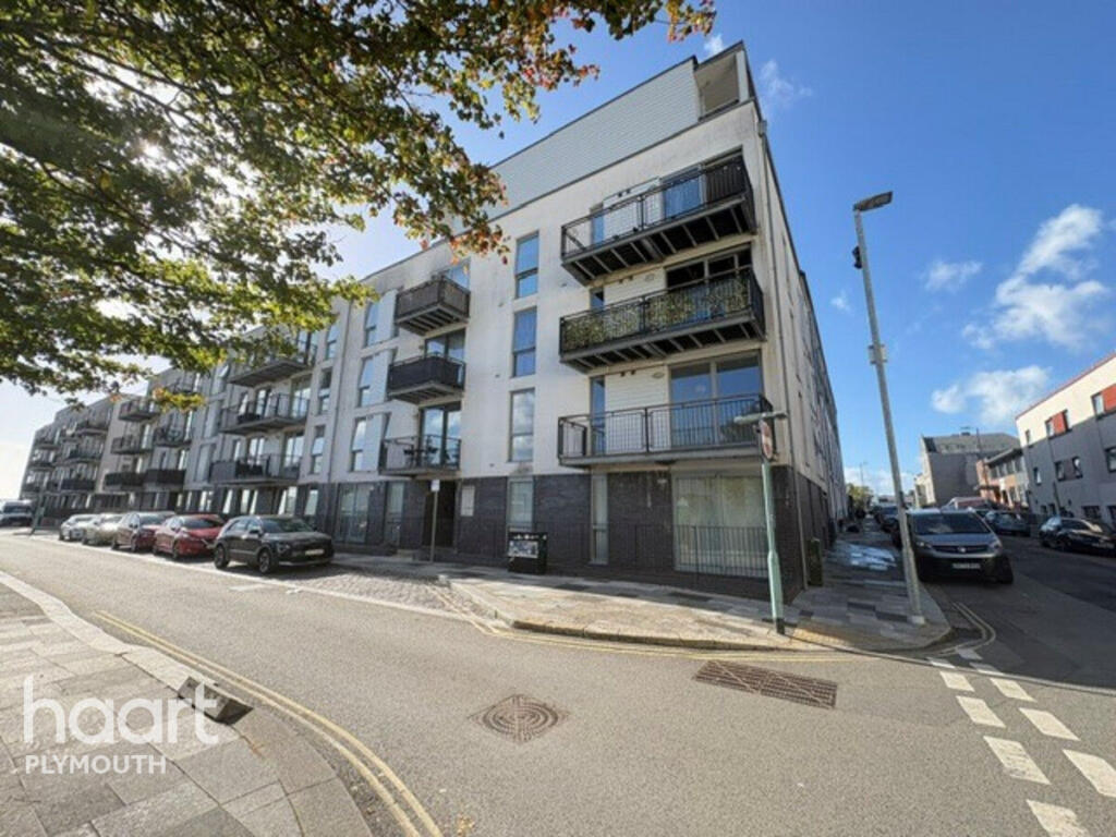 2-bed flat on Brittany Street, Plymouth, £160,000
