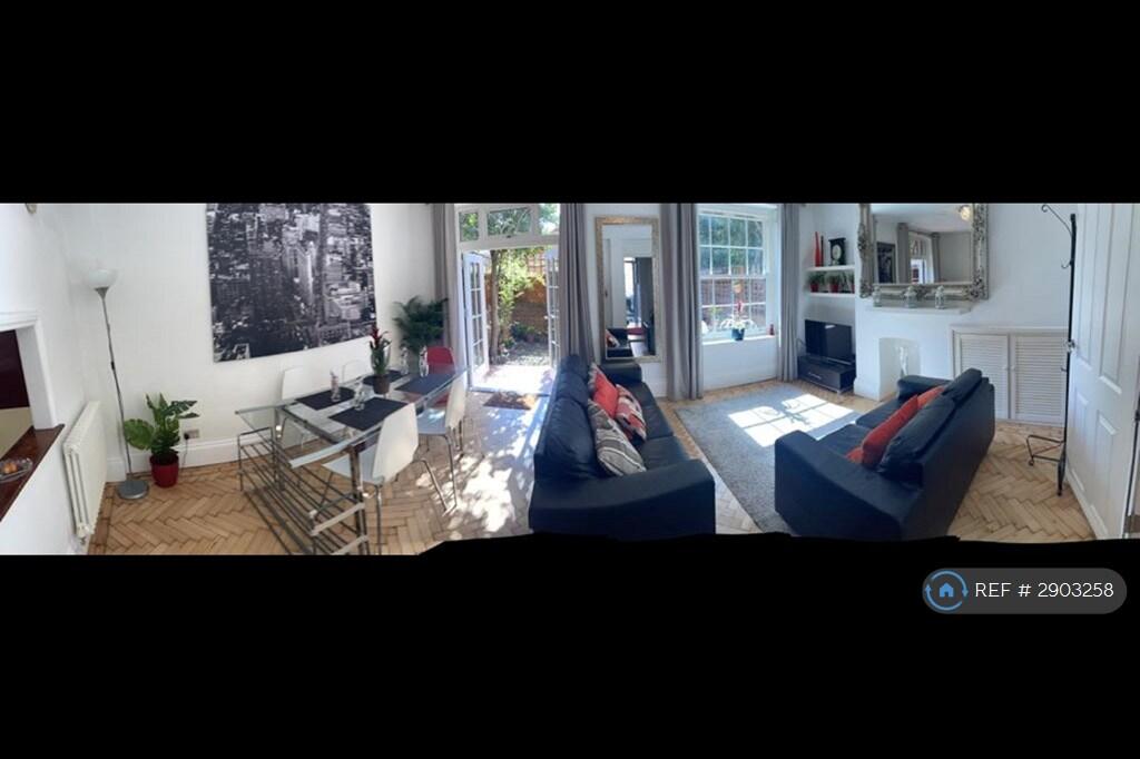 3 bedroom flat for rent