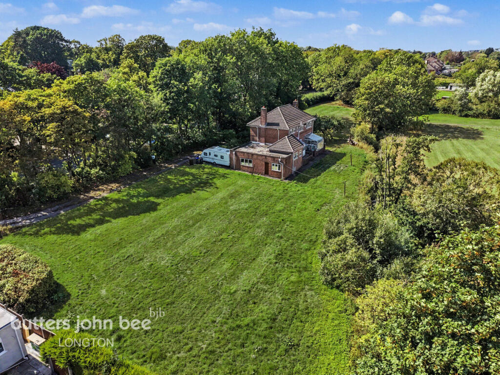 House in Stafford, Fulford - View 5