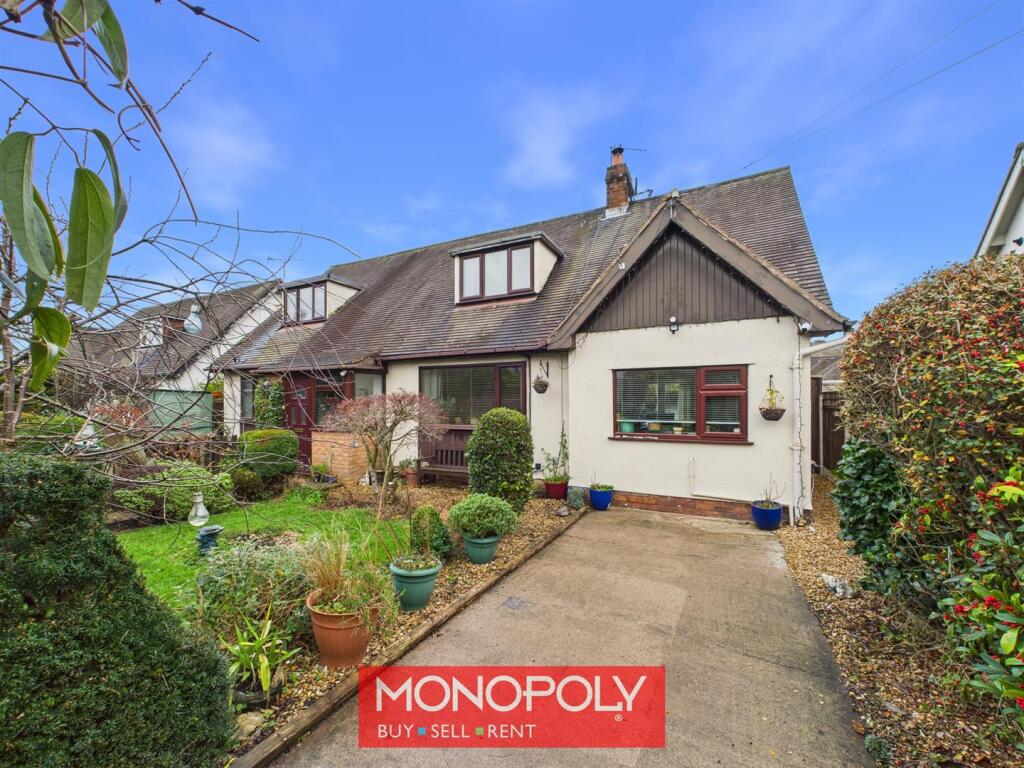 Main image of property: Roe Parc, St. Asaph