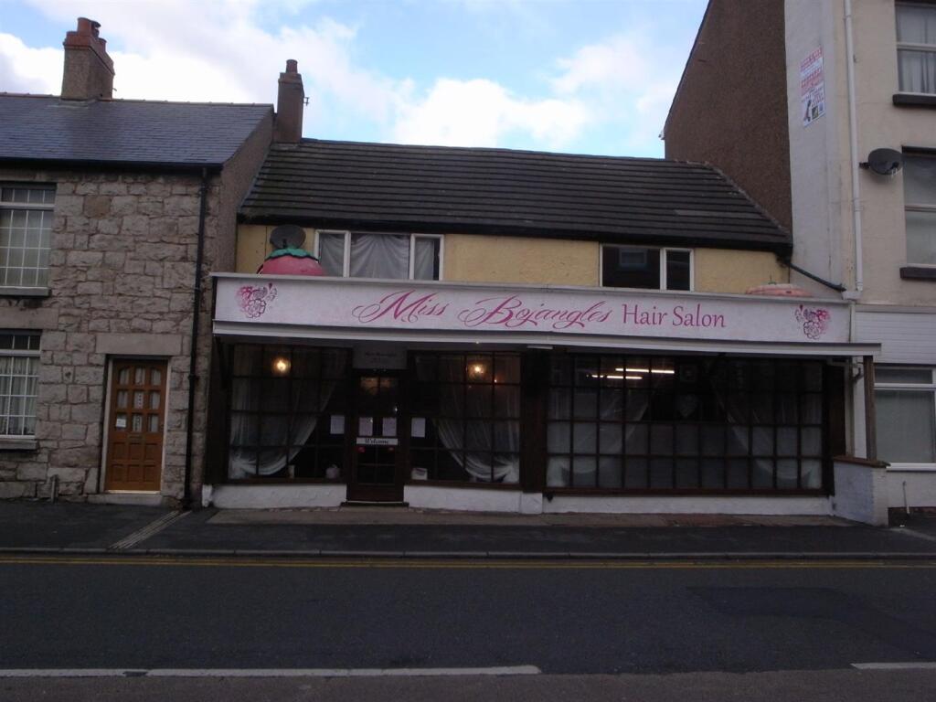 Main image of property: Crescent Road, Rhyl, LL18
