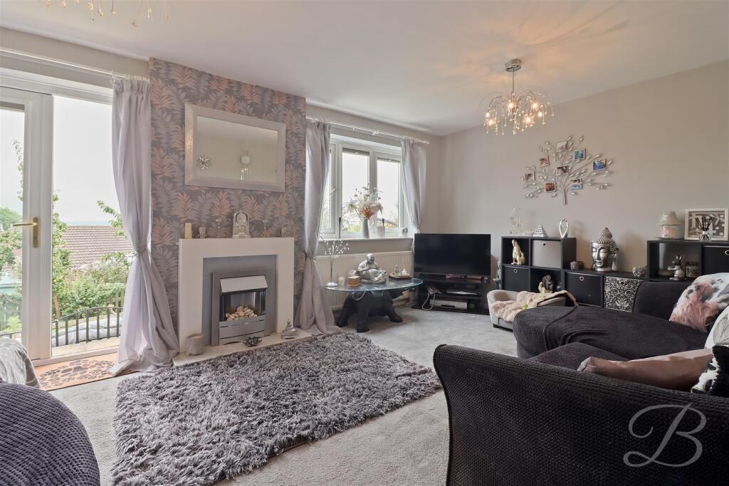House in Bolsover, Old Bolsover - View 3