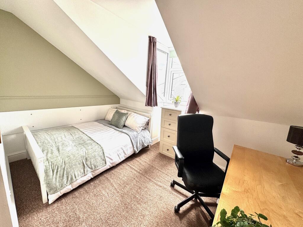 Main image of property: 55 North Road East, North Hill, Plymouth