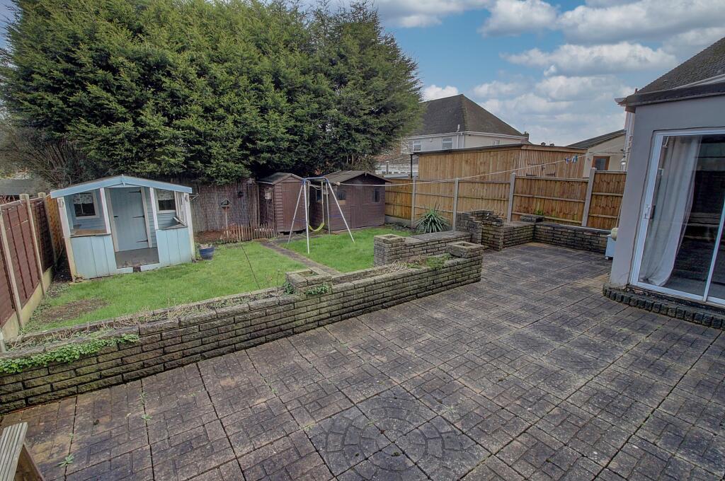 Furnace Road, Bedworth, CV12 photo 4