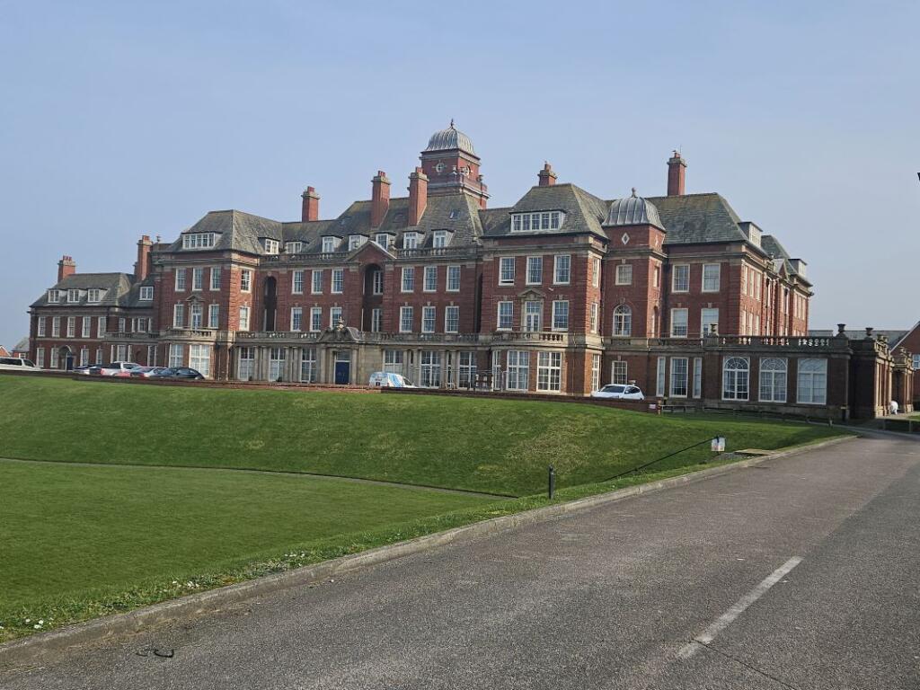 Main image of property: Apartment 45 Admiral Point, 162 Queens Promenade, Bispham, Blackpool, Lancashire, FY2 9GL
