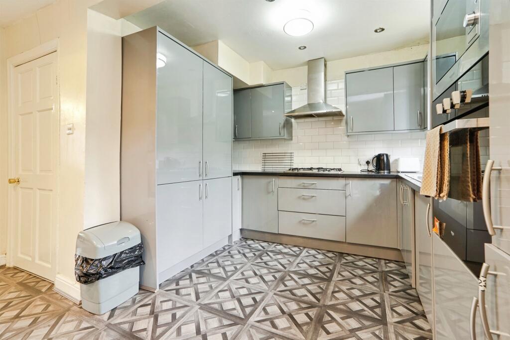 Harehills Lane, Leeds photo 3