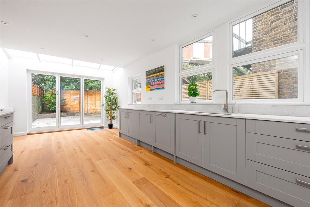 Main image of property: Crayford Road, Tufnell Park, Islington, London, N7