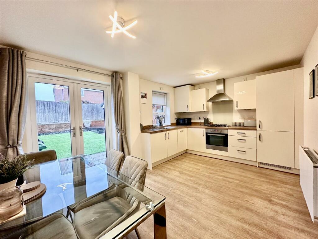 Wesson Road, Warwick photo 3