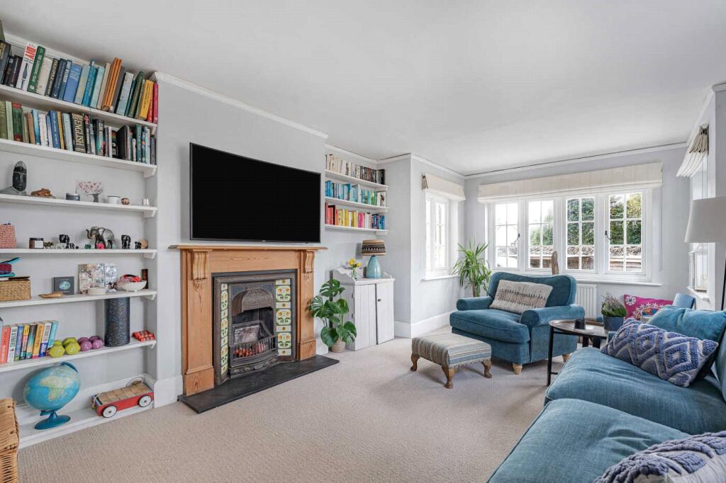 House in Guildford - View 4