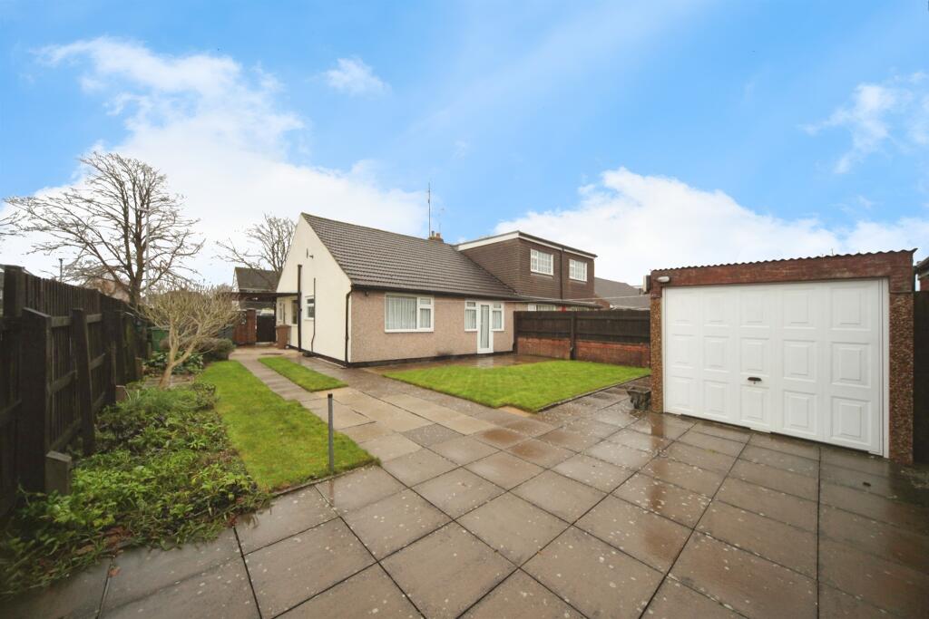 Gooseberry Hill, Luton photo 4