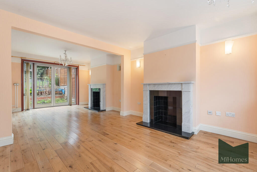 Newton Avenue, Muswell Hill photo 3