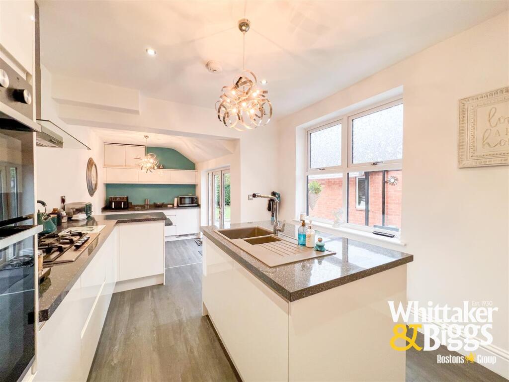 Baddeley Green Lane, Baddeley Green, ST2 7HD photo 2