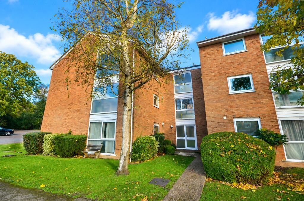 Main image of property: Fairview Gardens, Farnham, Surrey, GU9