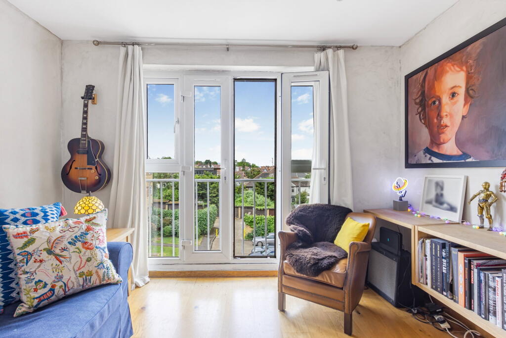Apartment in London - View 5