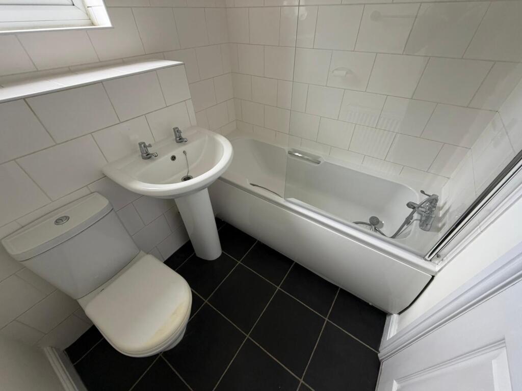 House in Peterborough - View 3