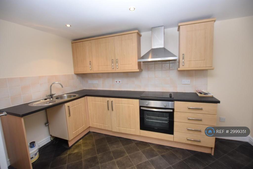 Apartment in Blackburn - View 2
