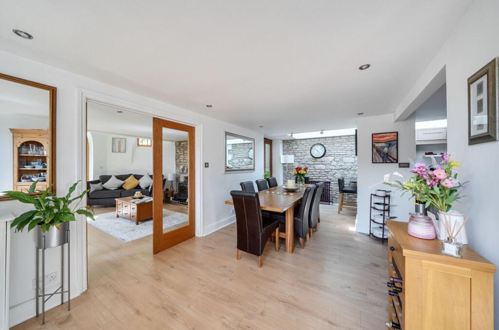  Clapton, Midsomer Norton, Radstock, BA3 photo 4