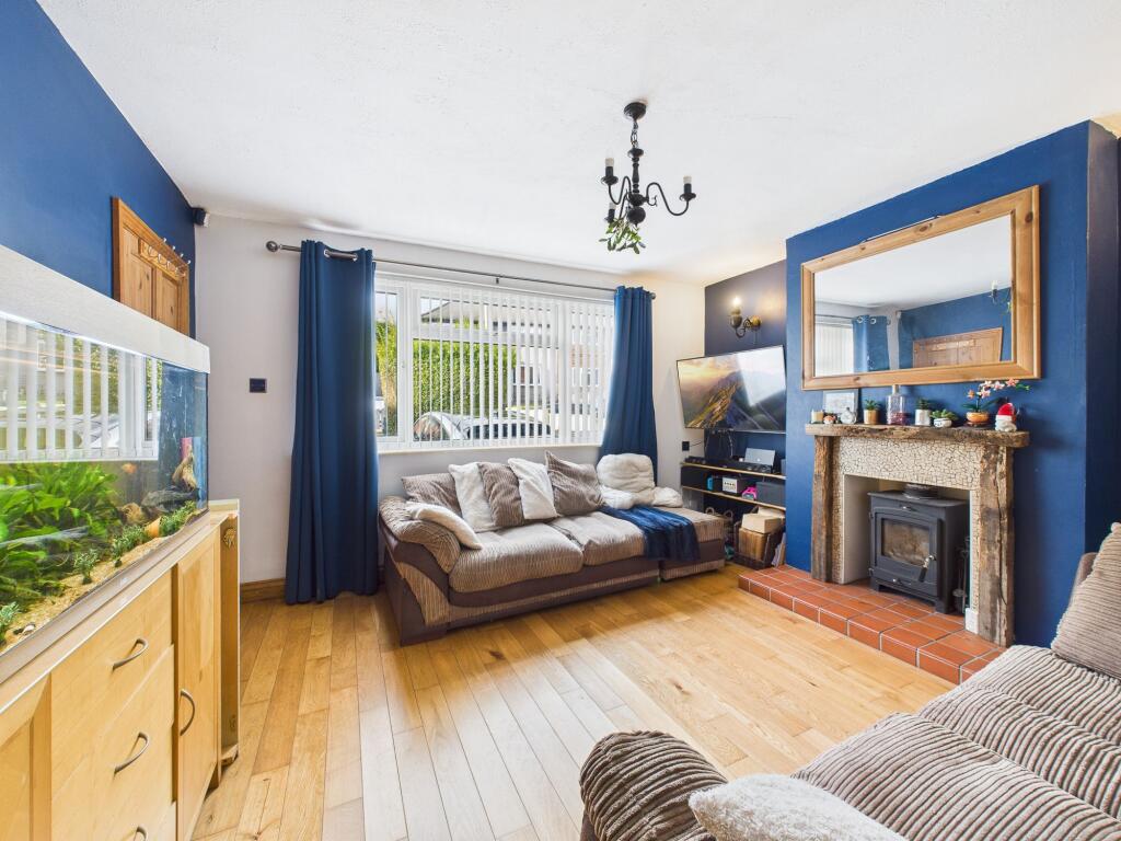 Marwood Crescent, Carlton, Nottingham photo 2