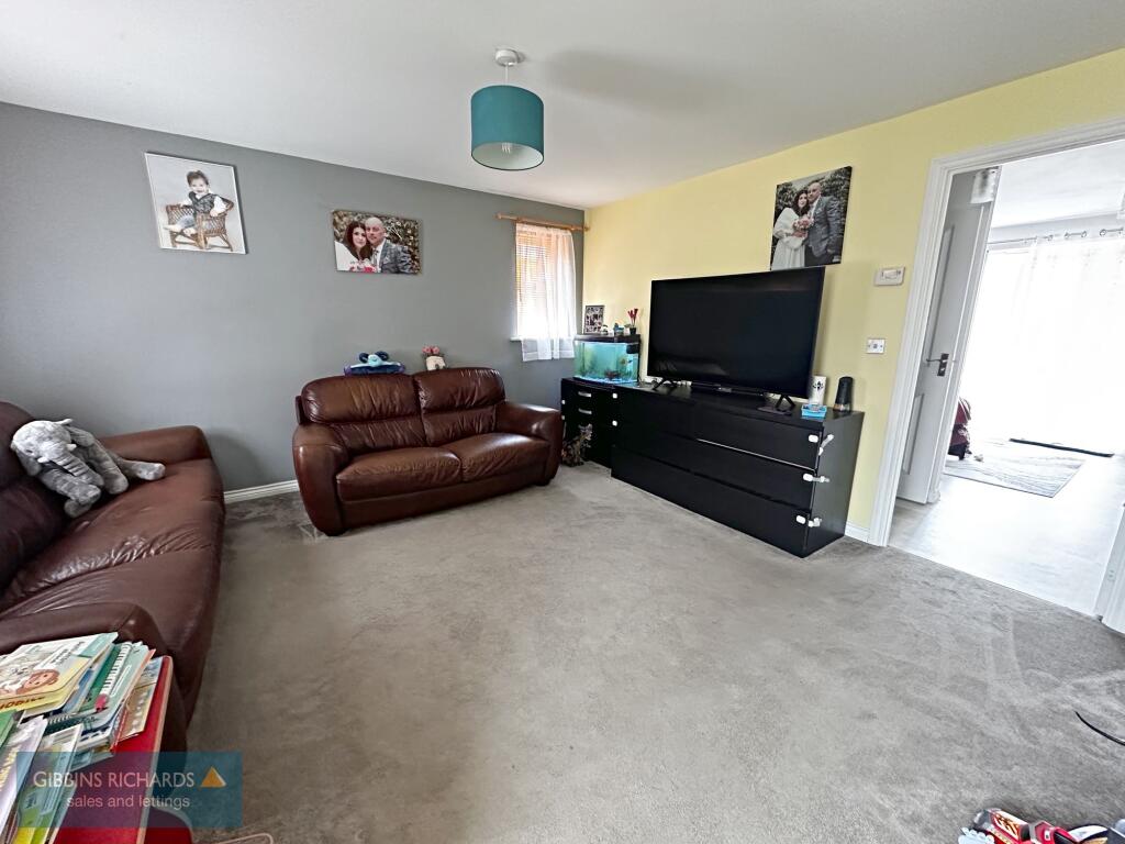 House in Taunton - View 5