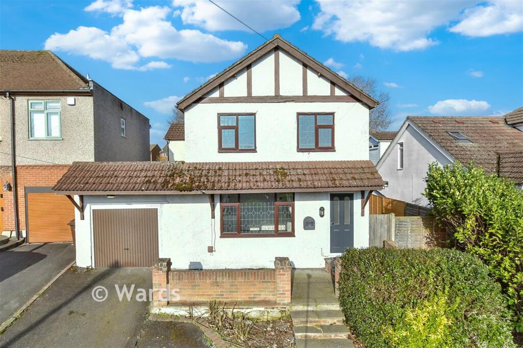 Main image of property: Maidstone Road, Rainham, Gillingham, Kent